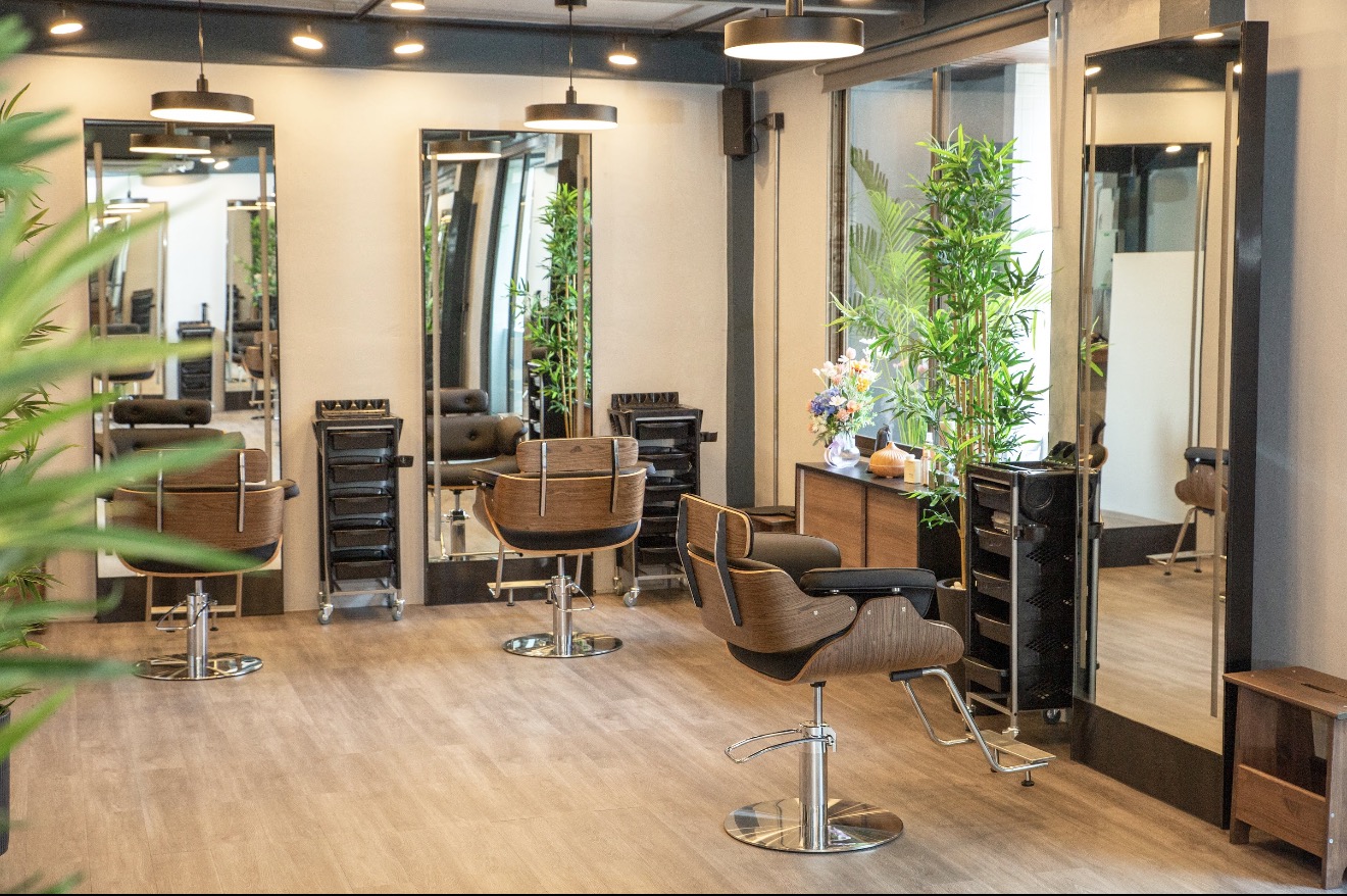 Industry DTLA Salon